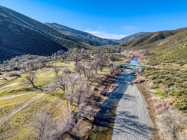 $470,000 | 16332 Bartlett Springs Road, Lucerne, CA 95458