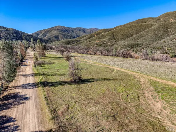 $470,000 | 16332 Bartlett Springs Road, Lucerne, CA 95458