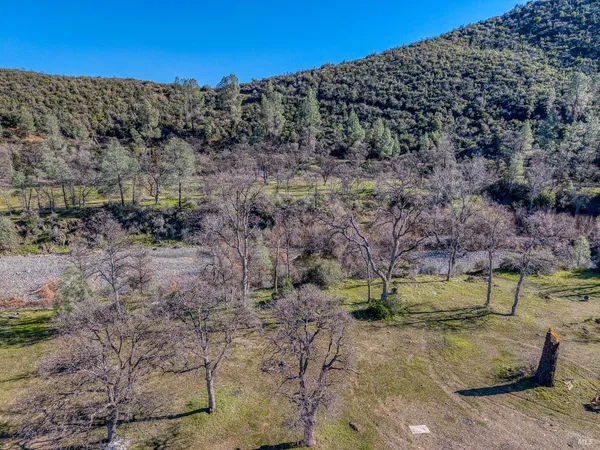 $470,000 | 16332 Bartlett Springs Road, Lucerne, CA 95458
