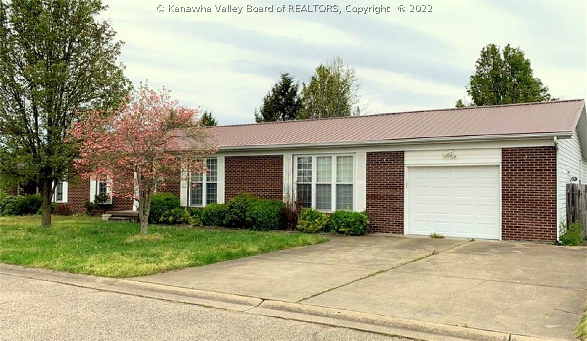 17 Wakefield Road Point Pleasant, WV 25550 - Photo 1 of 22 Gallery Image 1