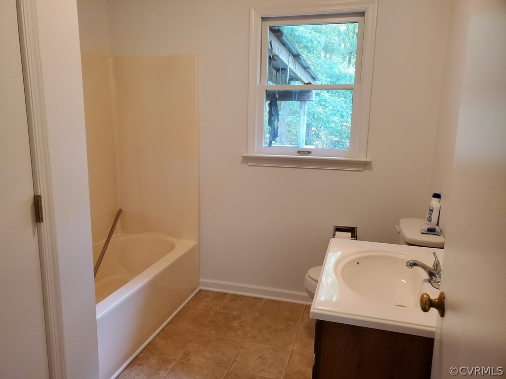 210 Jennings Road Cartersville, VA 23027 - Photo 8 of 12 Gallery Image 8