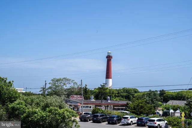 a picture of city view