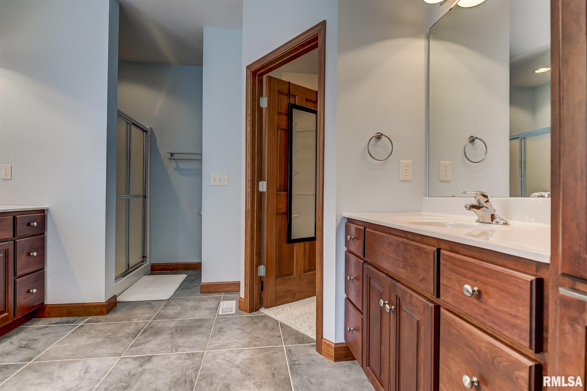 3004 Markwood Lane Springfield, IL 62712 - Photo 21 of 44 Gallery Image 21