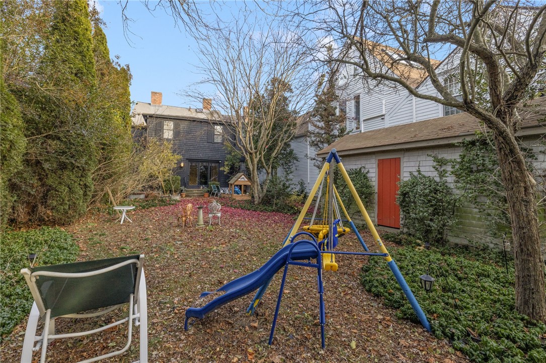73 Thames Street, Unit B Newport, RI 02840 - Photo 17 of 21
