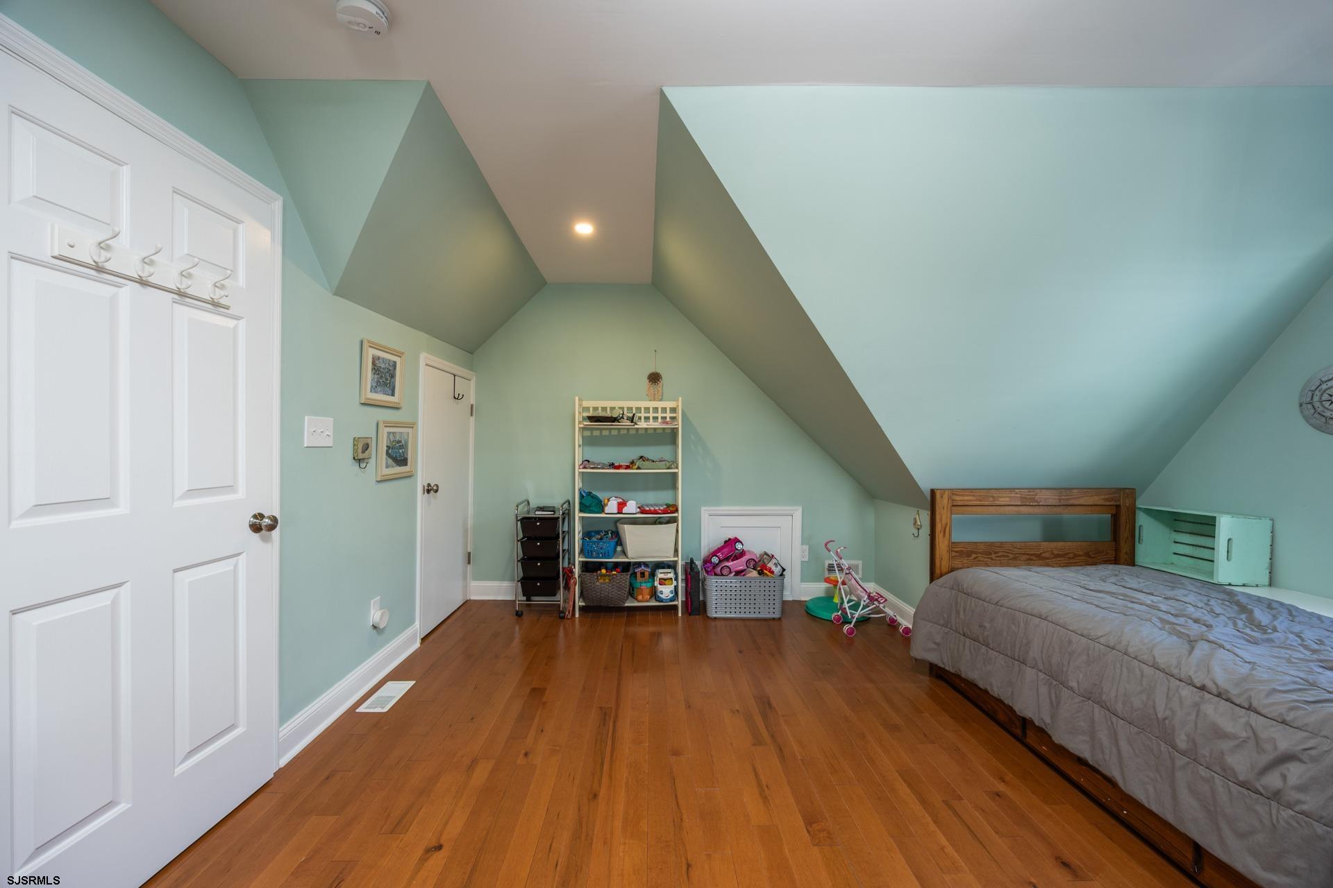 118 Ocean Road Ocean City, NJ 08226 - Photo 17 of 51