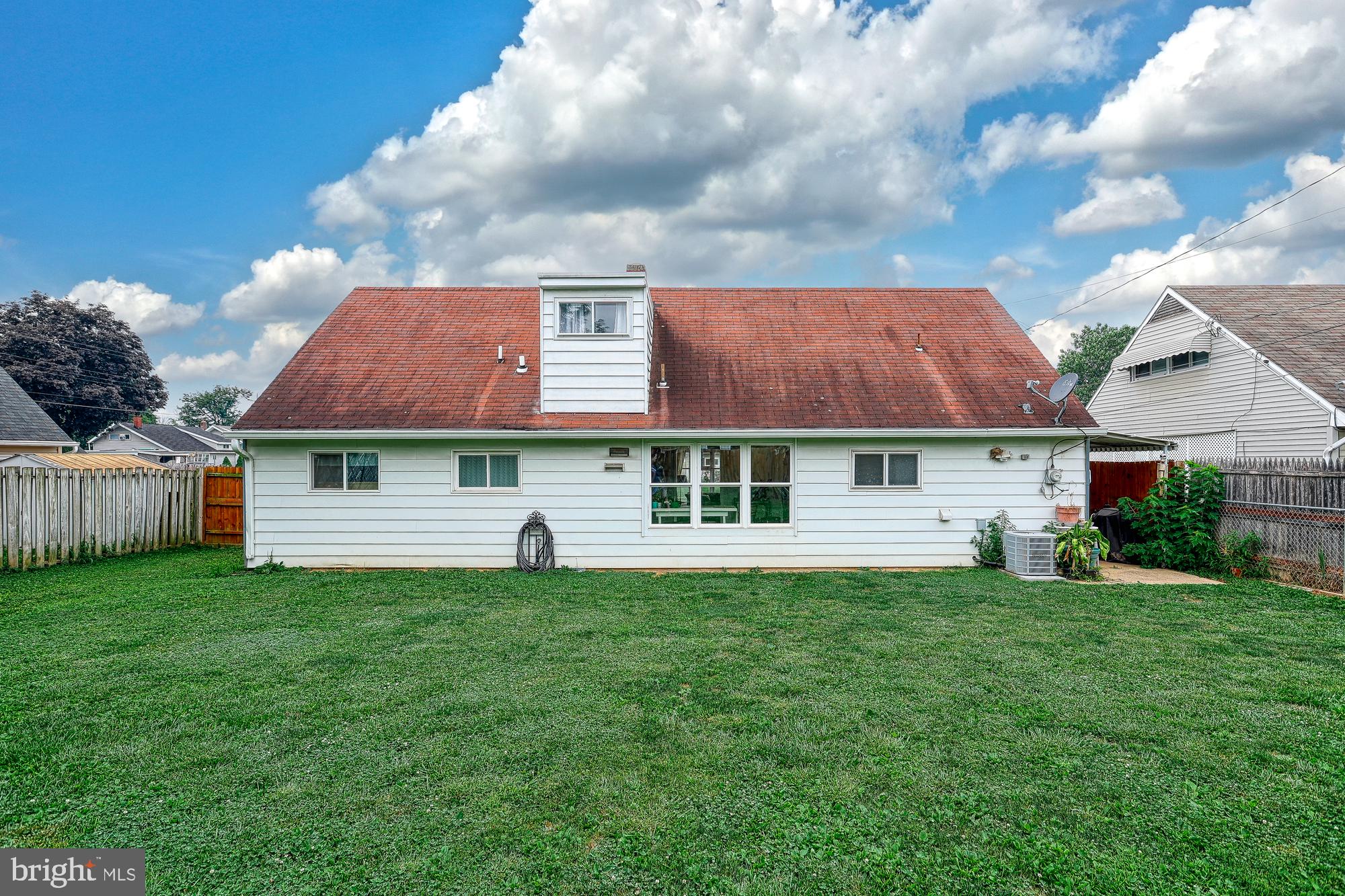 1205 Continental Road York, PA 17404 - Photo 29 of 33 Gallery Image 29