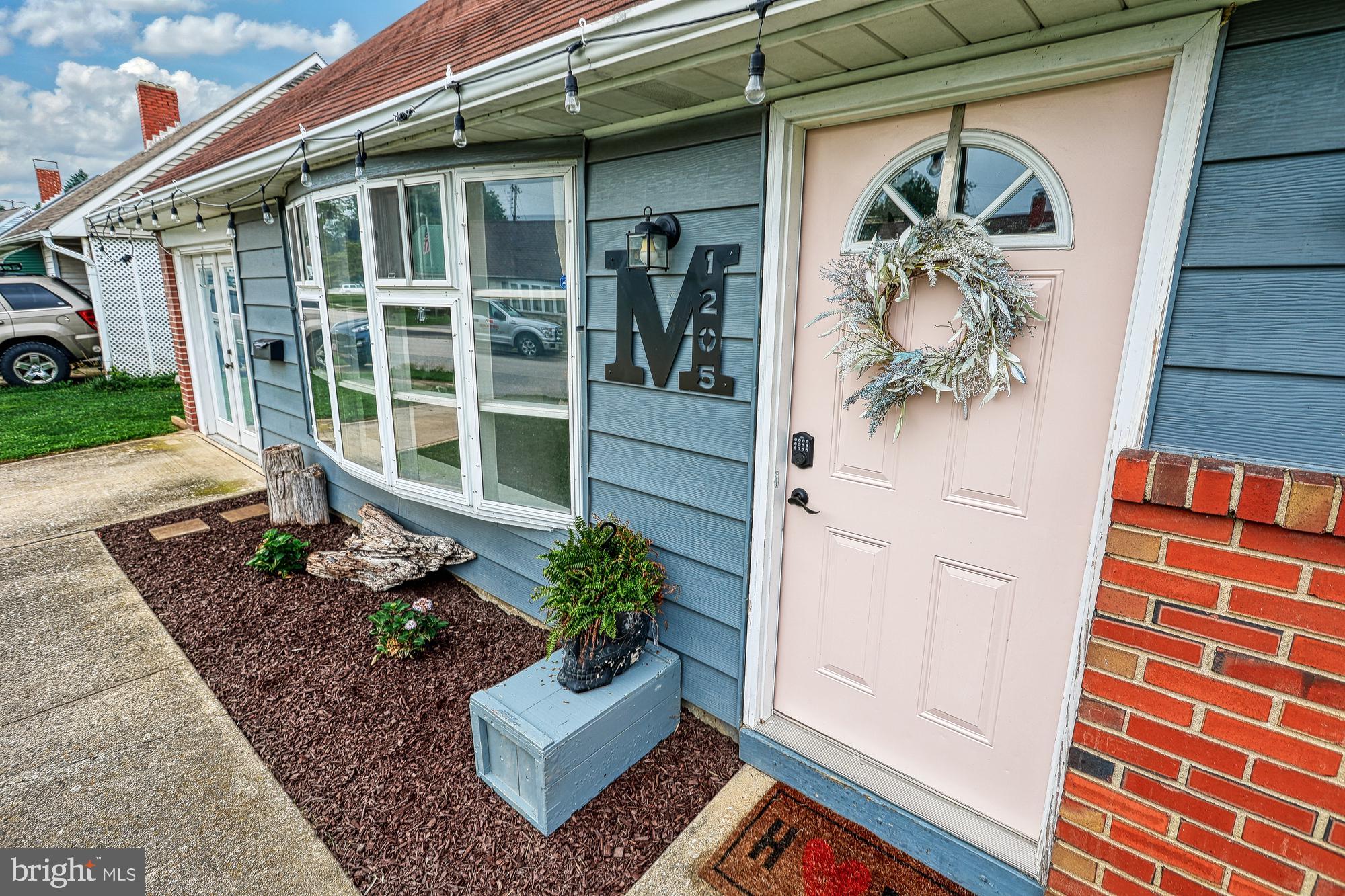 1205 Continental Road York, PA 17404 - Photo 4 of 33 Gallery Image 4