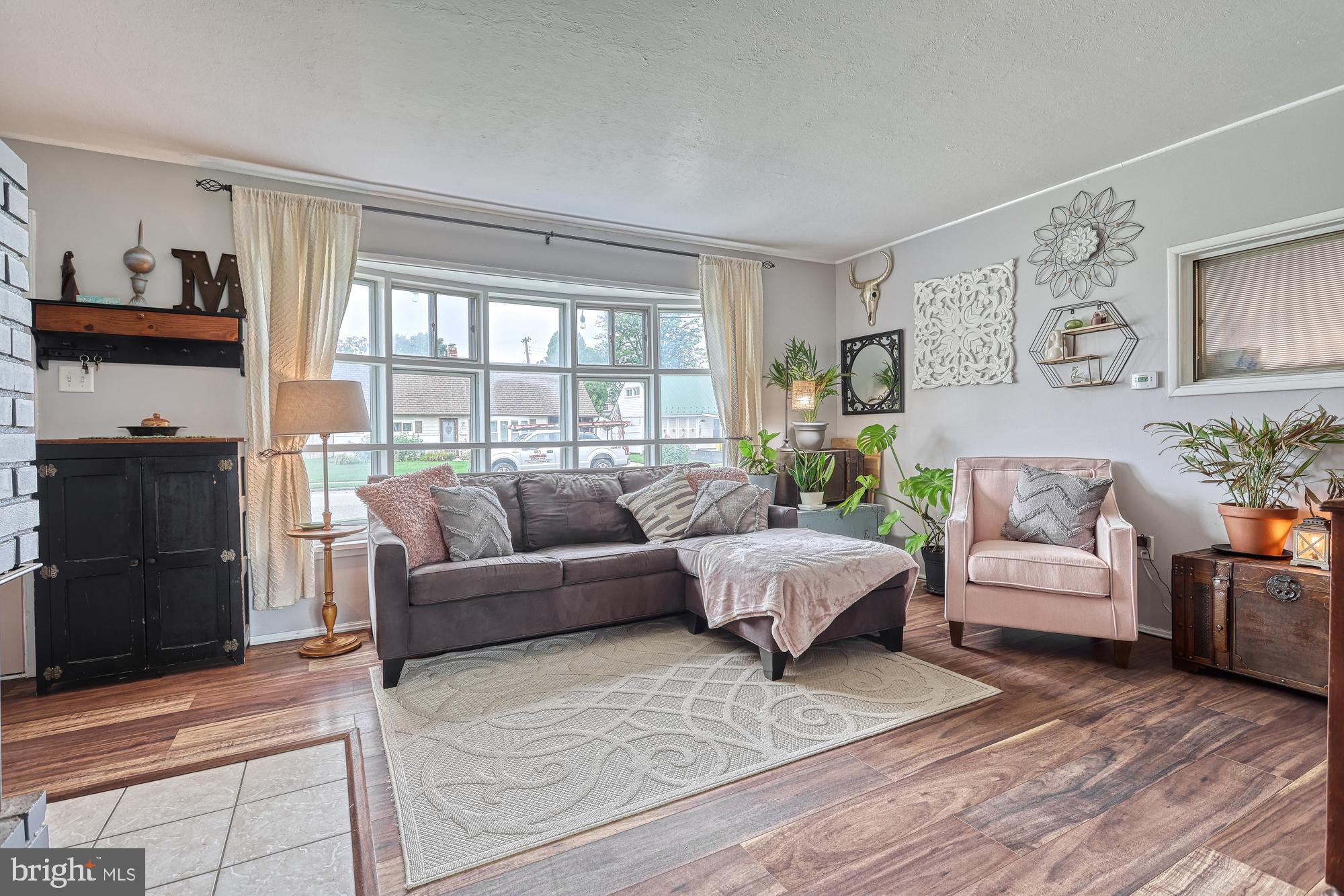 1205 Continental Road York, PA 17404 - Photo 7 of 33 Gallery Image 7