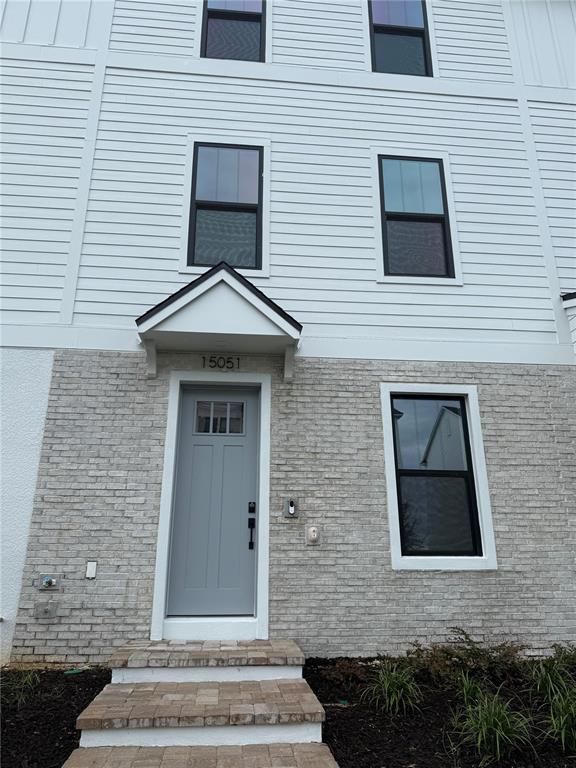15051 Groveside Road Winter Garden, FL 34787 - Photo 2 of 41 Gallery Image 2