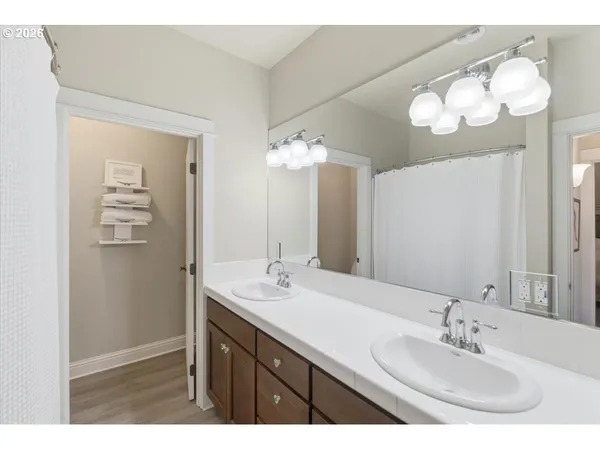 a view of a utility room with washer and dryer