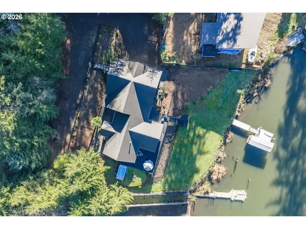 $1,650,000 | 2095 Northeast East Devils Lake Road, Otis, OR 97368