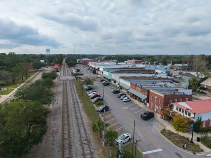 $159,900 | 123 Marigold Avenue, DeFuniak Springs, FL 32433