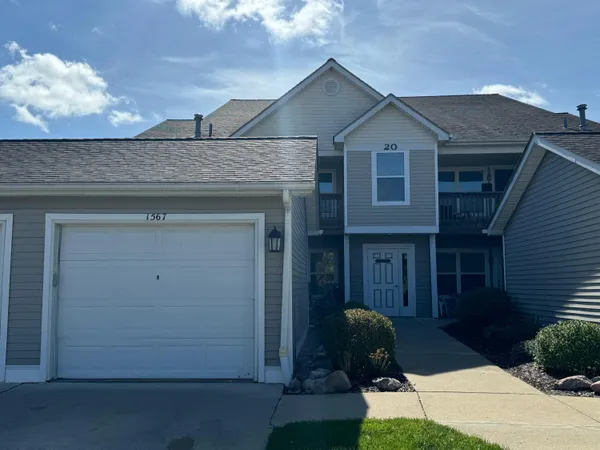 $1,950 | 1567 Weatherstone Drive, Ann Arbor, MI 48108