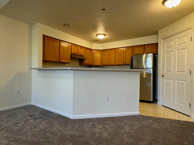 $1,995 | 1567 Weatherstone Drive, Ann Arbor, MI 48108