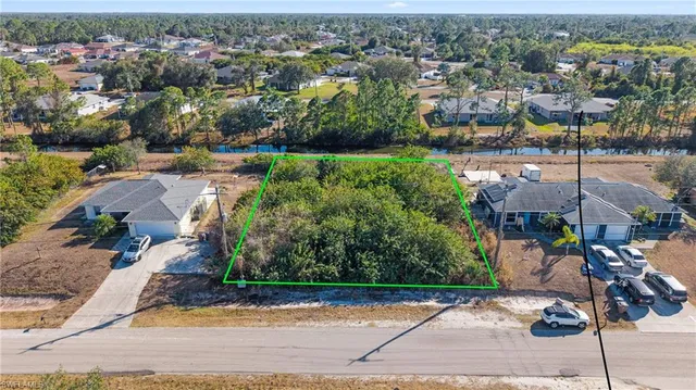 $54,000 | 4466 Golfview Boulevard, Lehigh Acres, FL 33973