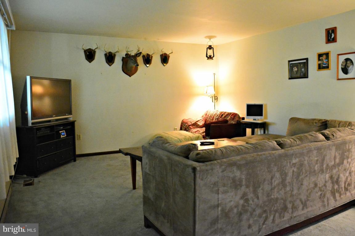 950 Pennsy Road Pequea, PA 17565 - Photo 3 of 27