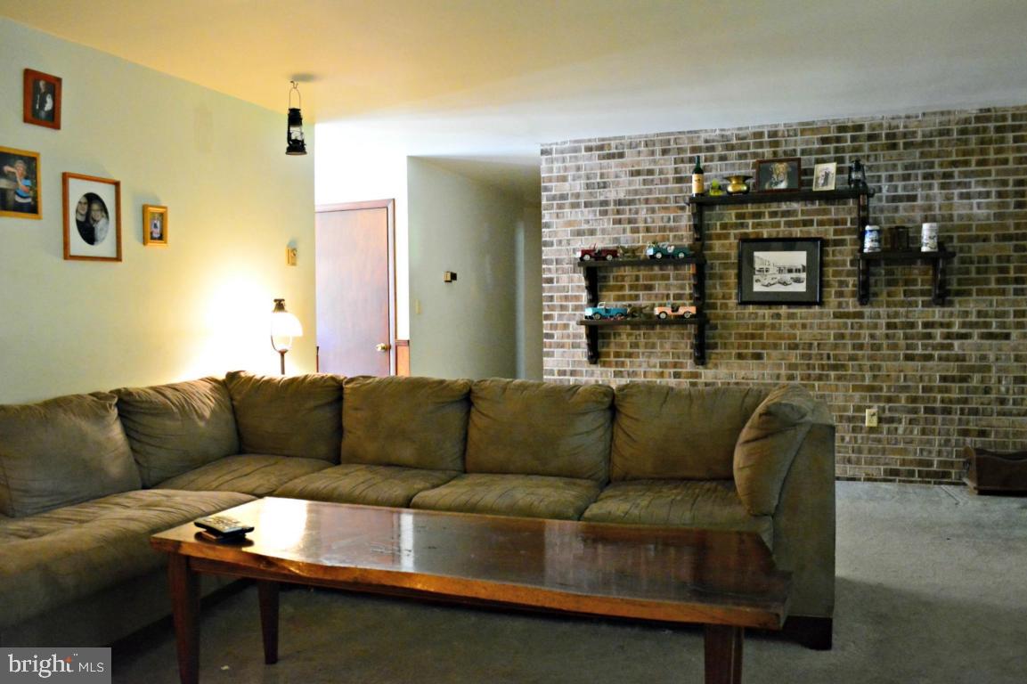 950 Pennsy Road Pequea, PA 17565 - Photo 4 of 27