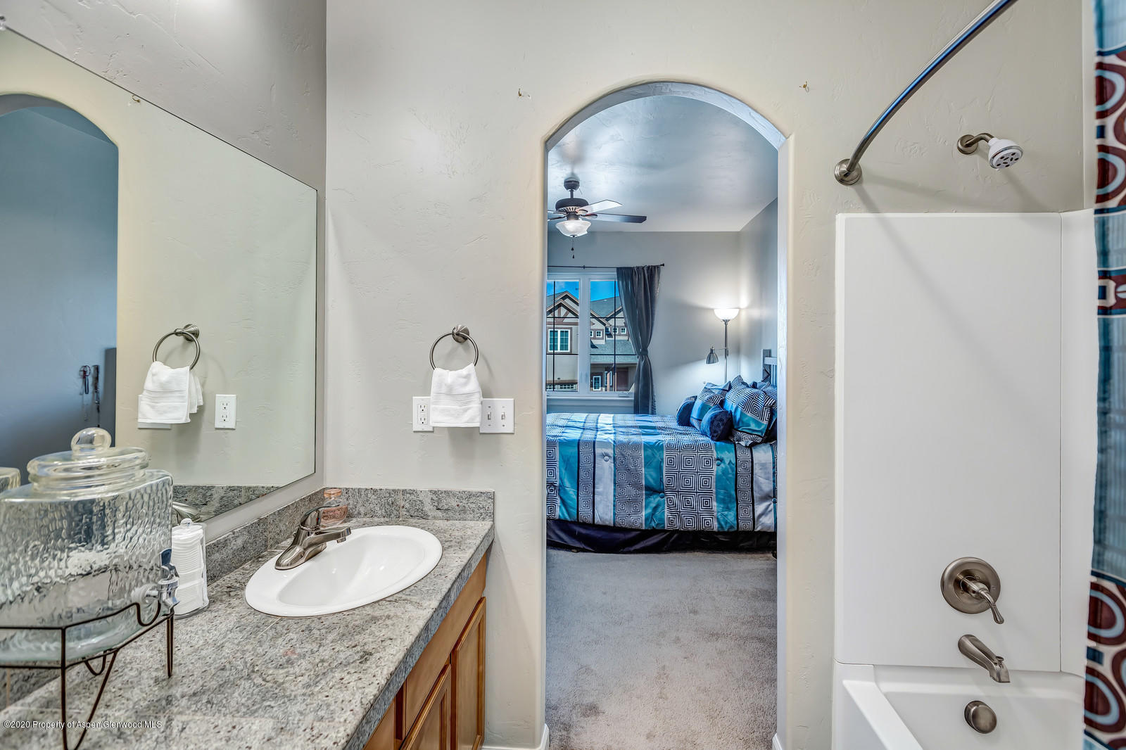 646 West 24th Street Rifle, CO 81650 - Photo 11 of 21 Master bathroom