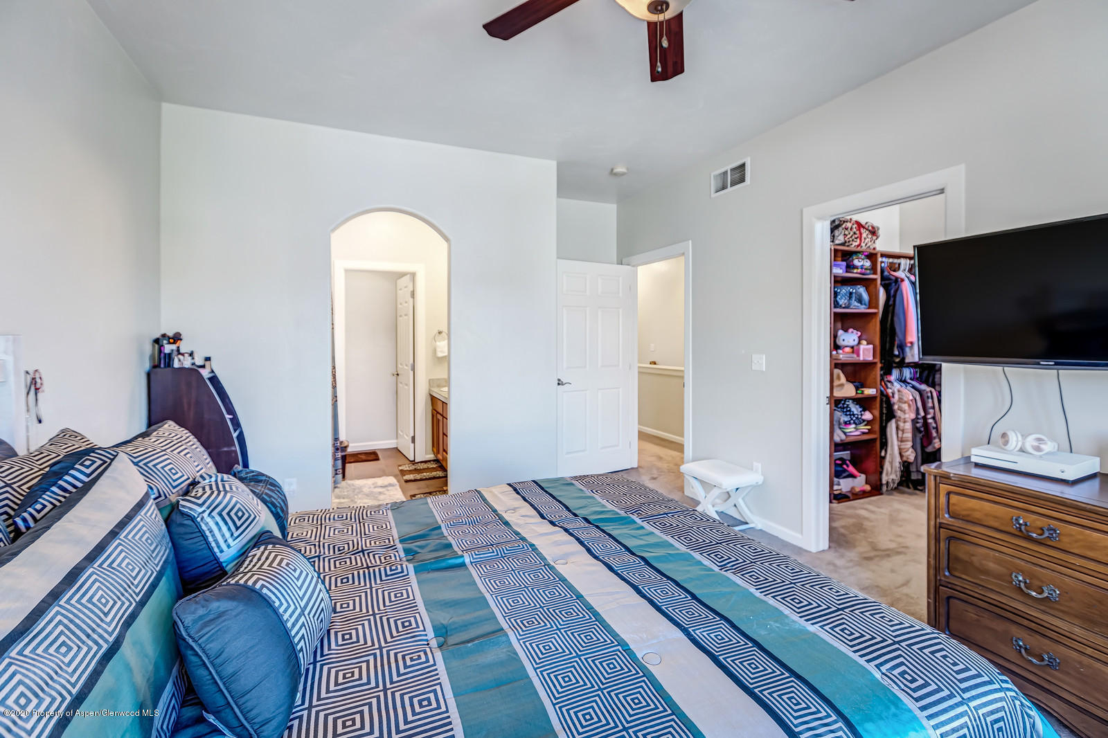 646 West 24th Street Rifle, CO 81650 - Photo 9 of 21 Master bedroom