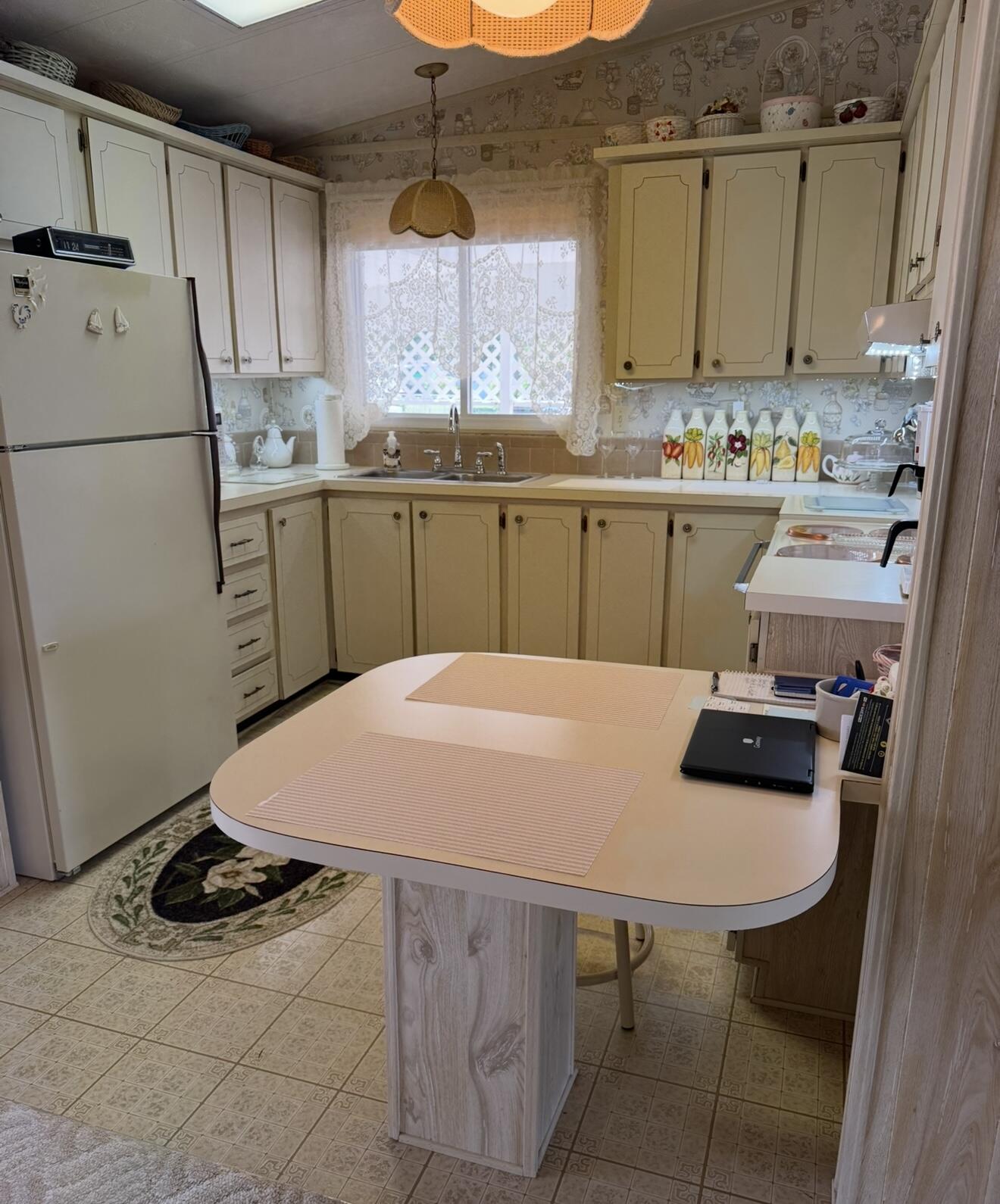 145 Liberty Way Fort Pierce, FL 34951 - Photo 7 of 33 IMG_3086
