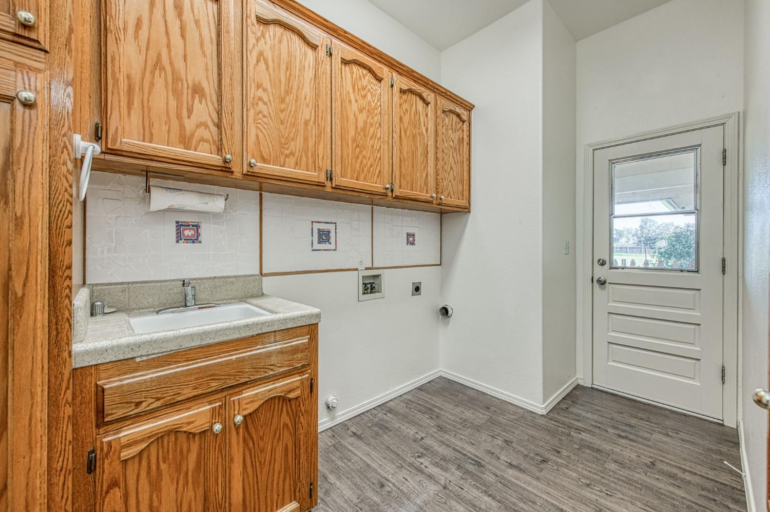 16601 La Canada Road Madera, CA 93636 - Photo 22 of 37