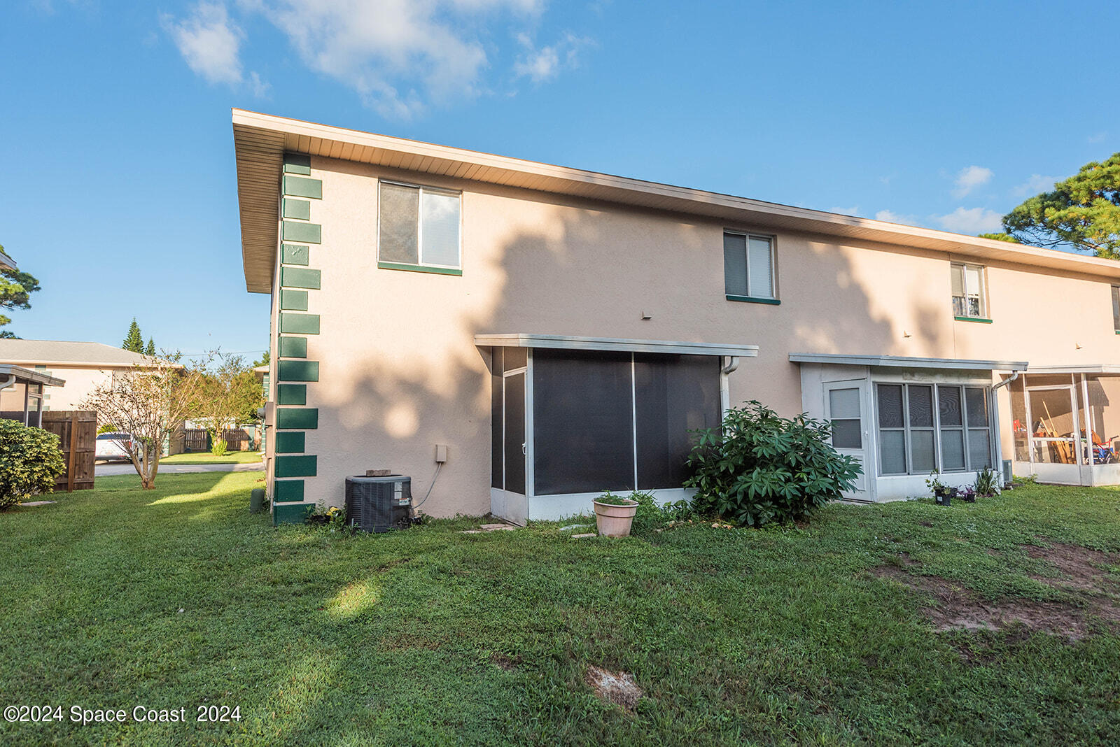 1880 Murrell Road, Unit F24 Rockledge, FL 32955 - Photo 38 of 45 a view of backyard with garden