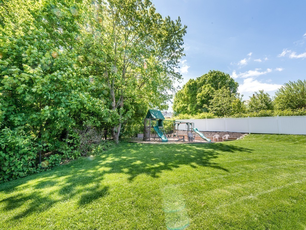 11 Crestview Road, Unit 11 Boston, MA 02131 - Photo 25 of 28 Gallery Image 25