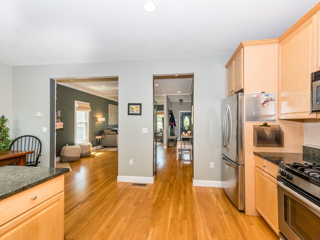 11 Crestview Road, Unit 11 Boston, MA 02131 - Photo 10 of 28 Gallery Image 10