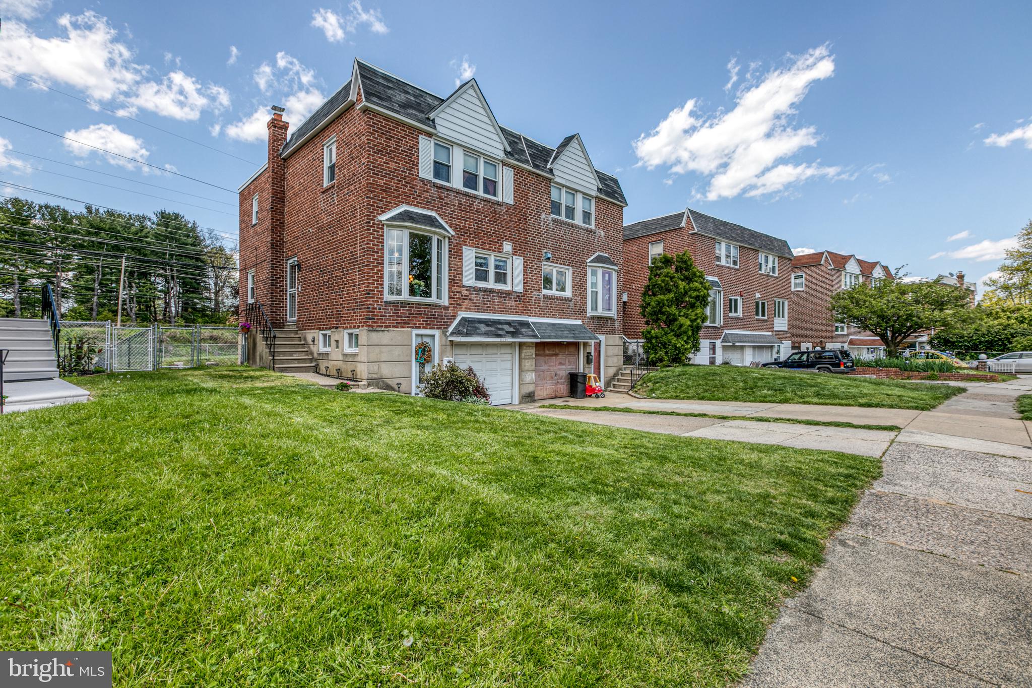 15020 London Road Philadelphia, PA 19116 - Photo 2 of 29 Gallery Image 2