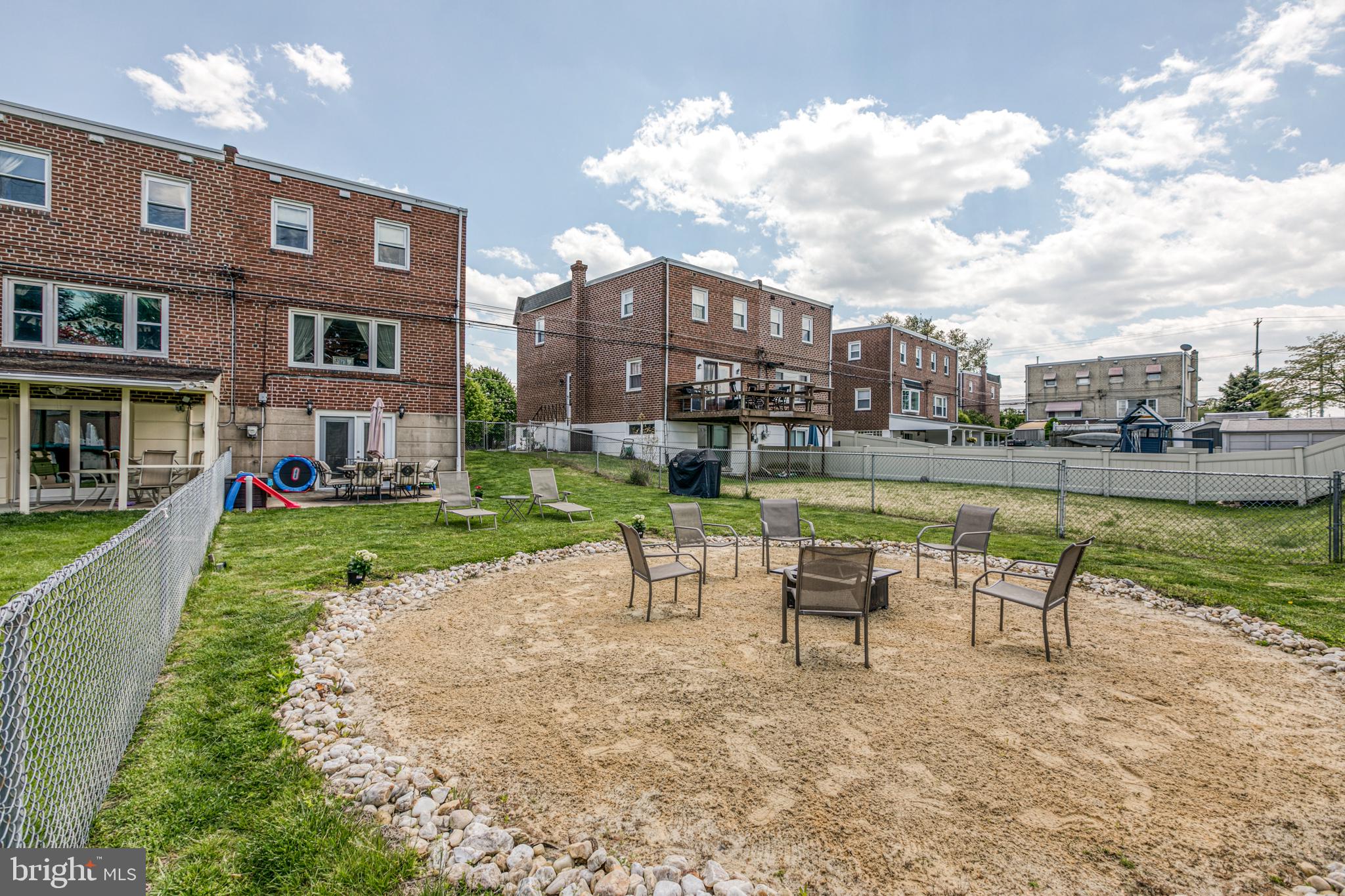 15020 London Road Philadelphia, PA 19116 - Photo 27 of 29 Gallery Image 27