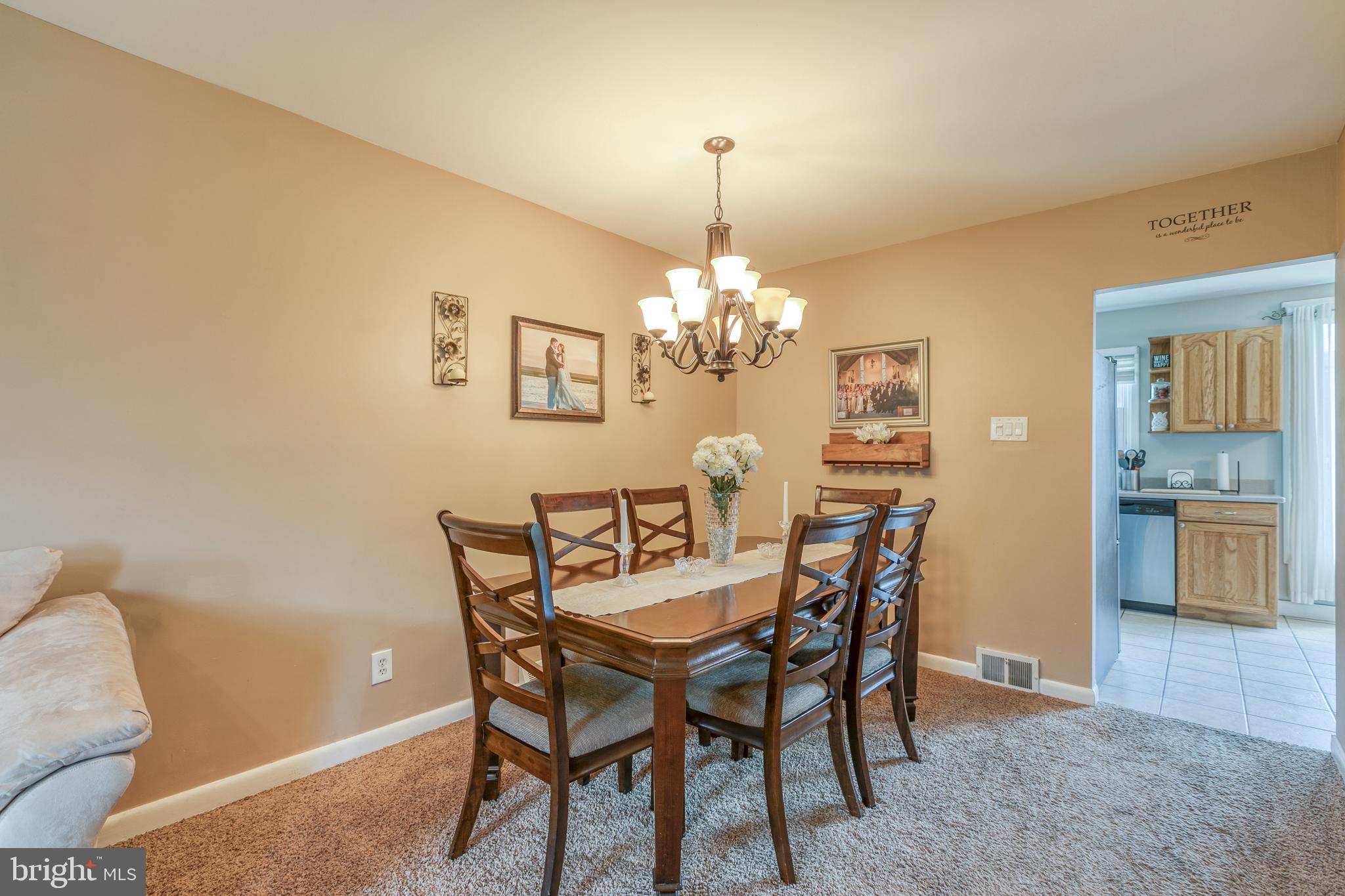 15020 London Road Philadelphia, PA 19116 - Photo 7 of 29 Gallery Image 7