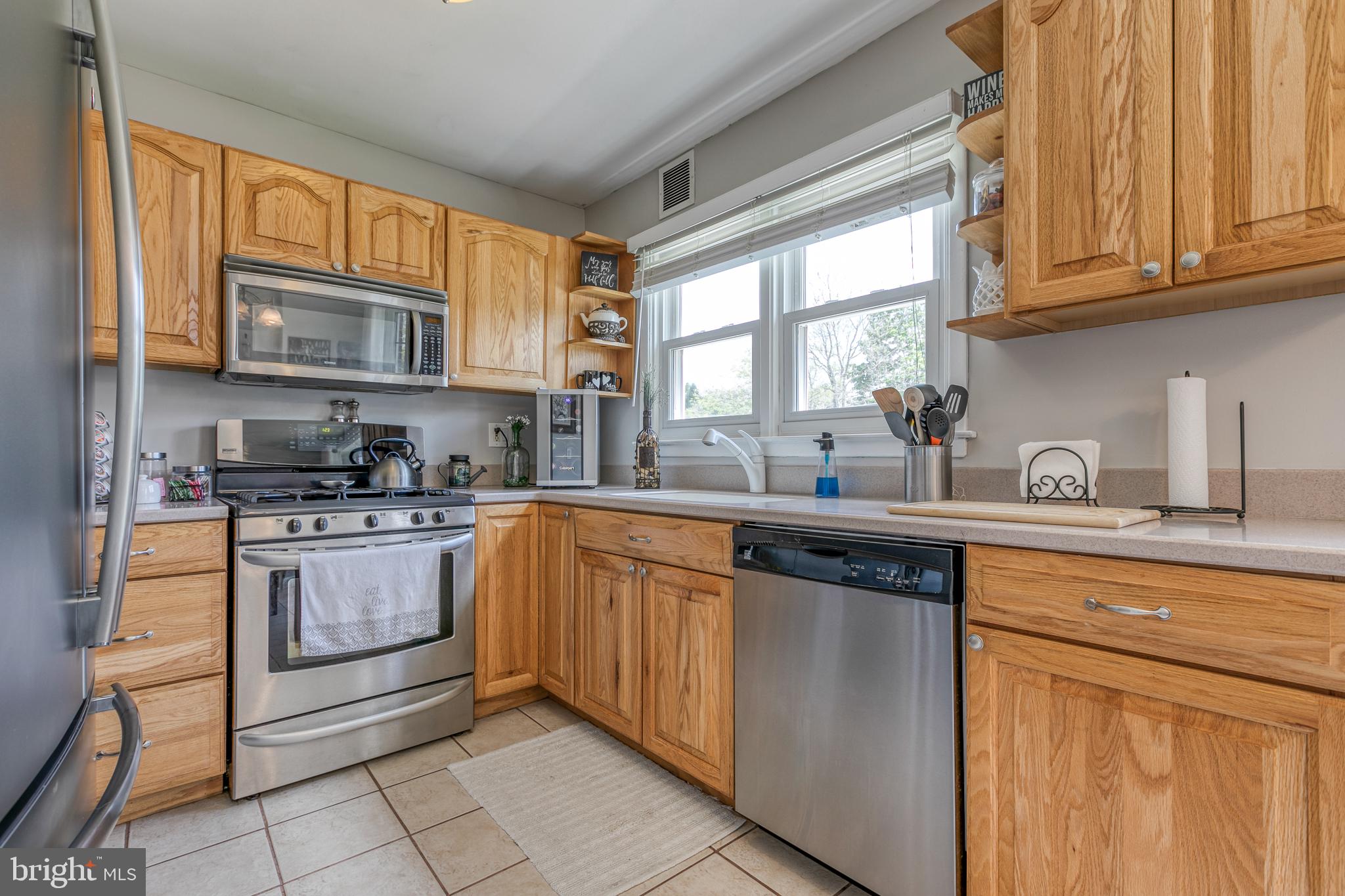 15020 London Road Philadelphia, PA 19116 - Photo 9 of 29 Gallery Image 9