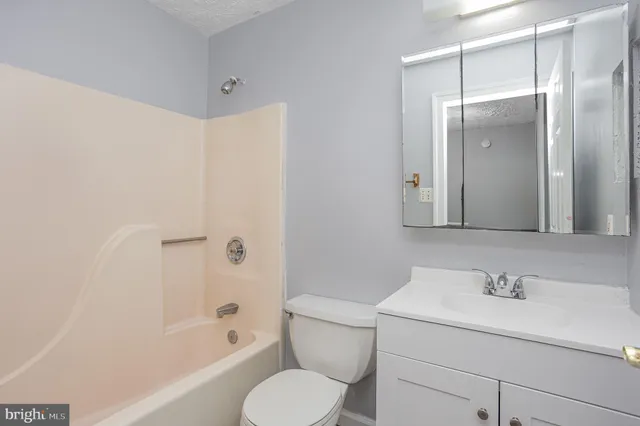 $1,950 | 814 Olive Branch Court, Edgewood, MD 21040