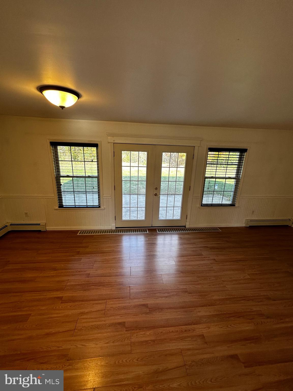 37 Harvest Road Levittown, PA 19056 - Photo 14 of 28 Gallery Image 14