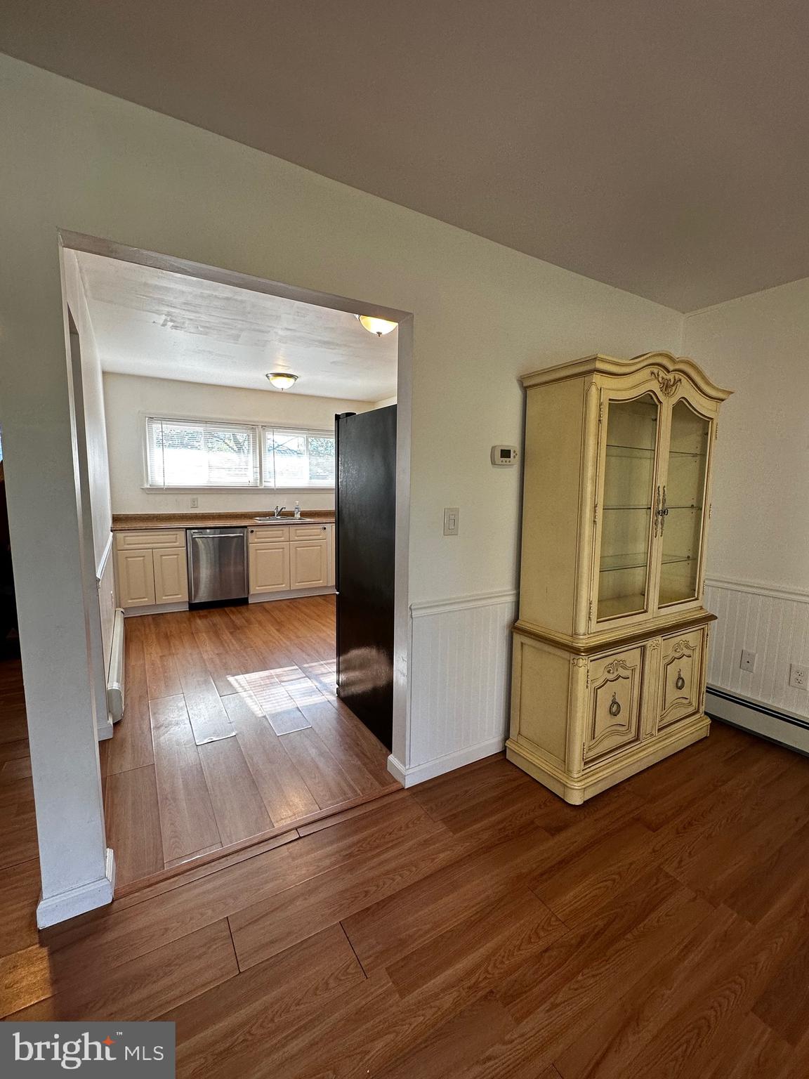 37 Harvest Road Levittown, PA 19056 - Photo 15 of 28 Gallery Image 15