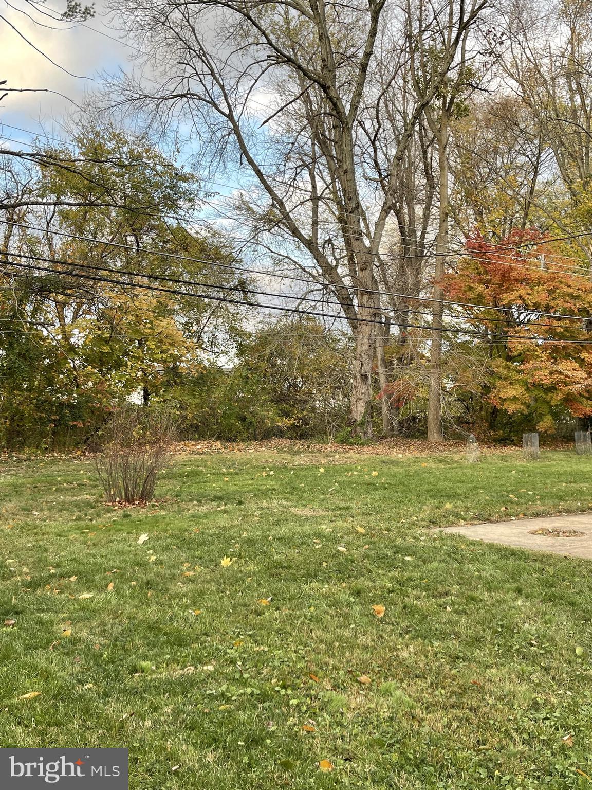 37 Harvest Road Levittown, PA 19056 - Photo 5 of 28 Gallery Image 5