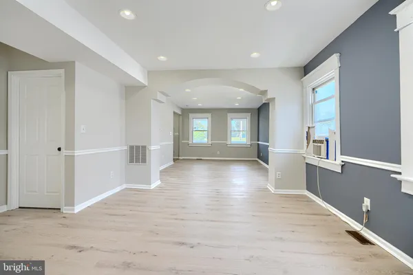 $2,500 | 3805 Garrison Boulevard, Baltimore, MD 21215