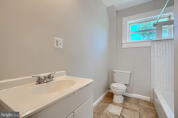 $2,500 | 3805 Garrison Boulevard, Baltimore, MD 21215