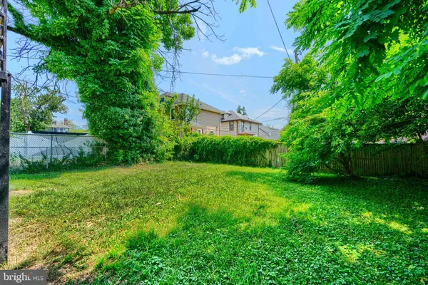 $2,500 | 3805 Garrison Boulevard, Baltimore, MD 21215