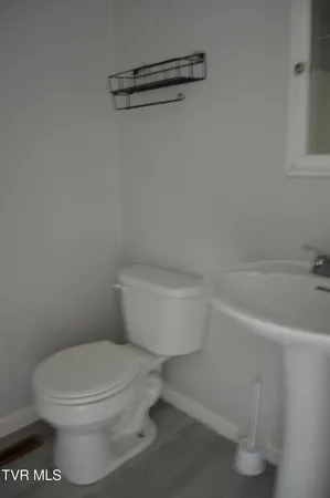 $135,000 | 1805 King College Road, Unit E6, Bristol, TN 37620