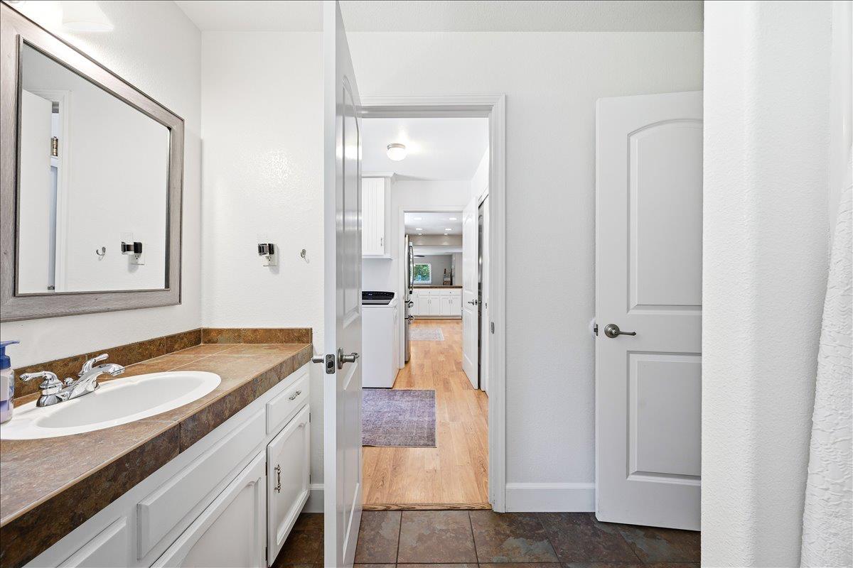 14240 Hollydale Road Grass Valley, CA 95945 - Photo 21 of 53