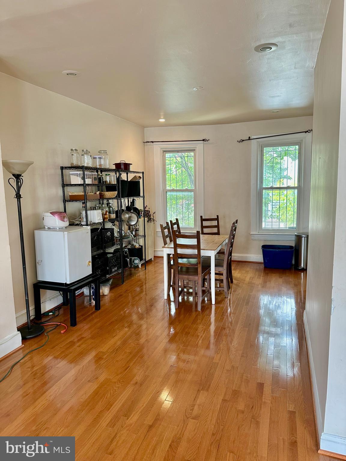 662 Columbia Road Northwest Washington, DC 20001 - Photo 5 of 17 Dining Room w/ Hardwoods