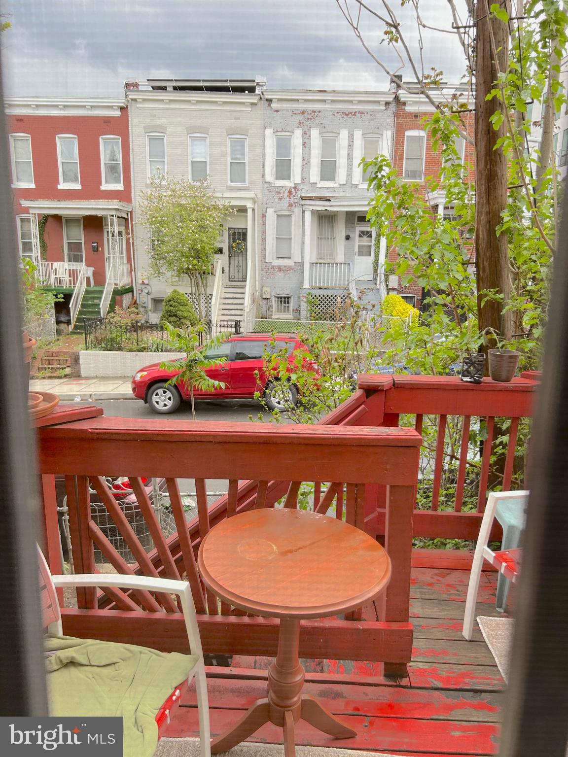 662 Columbia Road Northwest Washington, DC 20001 - Photo 9 of 17 Backyard View