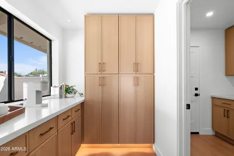 $1,050,000 | 5334 East Sheridan Street, Phoenix, AZ 85008