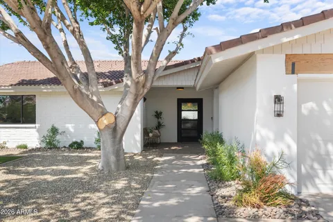 $1,050,000 | 5334 East Sheridan Street, Phoenix, AZ 85008