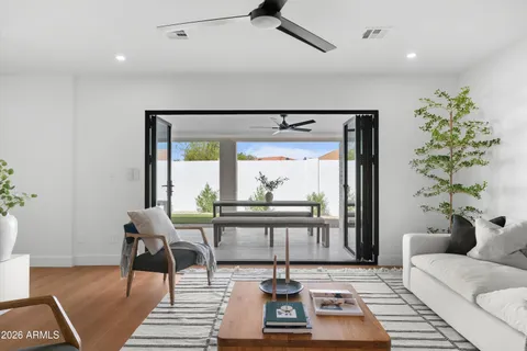 $1,050,000 | 5334 East Sheridan Street, Phoenix, AZ 85008