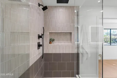 $1,050,000 | 5334 East Sheridan Street, Phoenix, AZ 85008