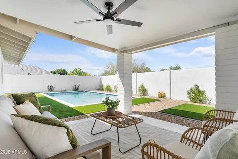 $1,050,000 | 5334 East Sheridan Street, Phoenix, AZ 85008