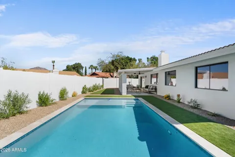 $1,050,000 | 5334 East Sheridan Street, Phoenix, AZ 85008