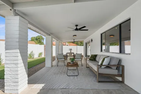 $1,050,000 | 5334 East Sheridan Street, Phoenix, AZ 85008